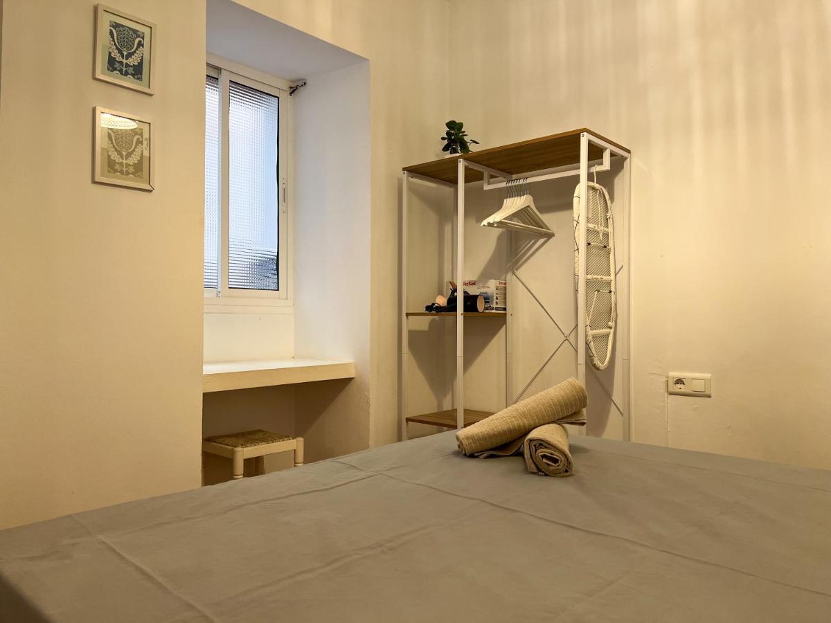 Iyourbasics Lovely Apartment Hinestrosa 23 Free Wifi&Ac マラガ エクステリア 写真